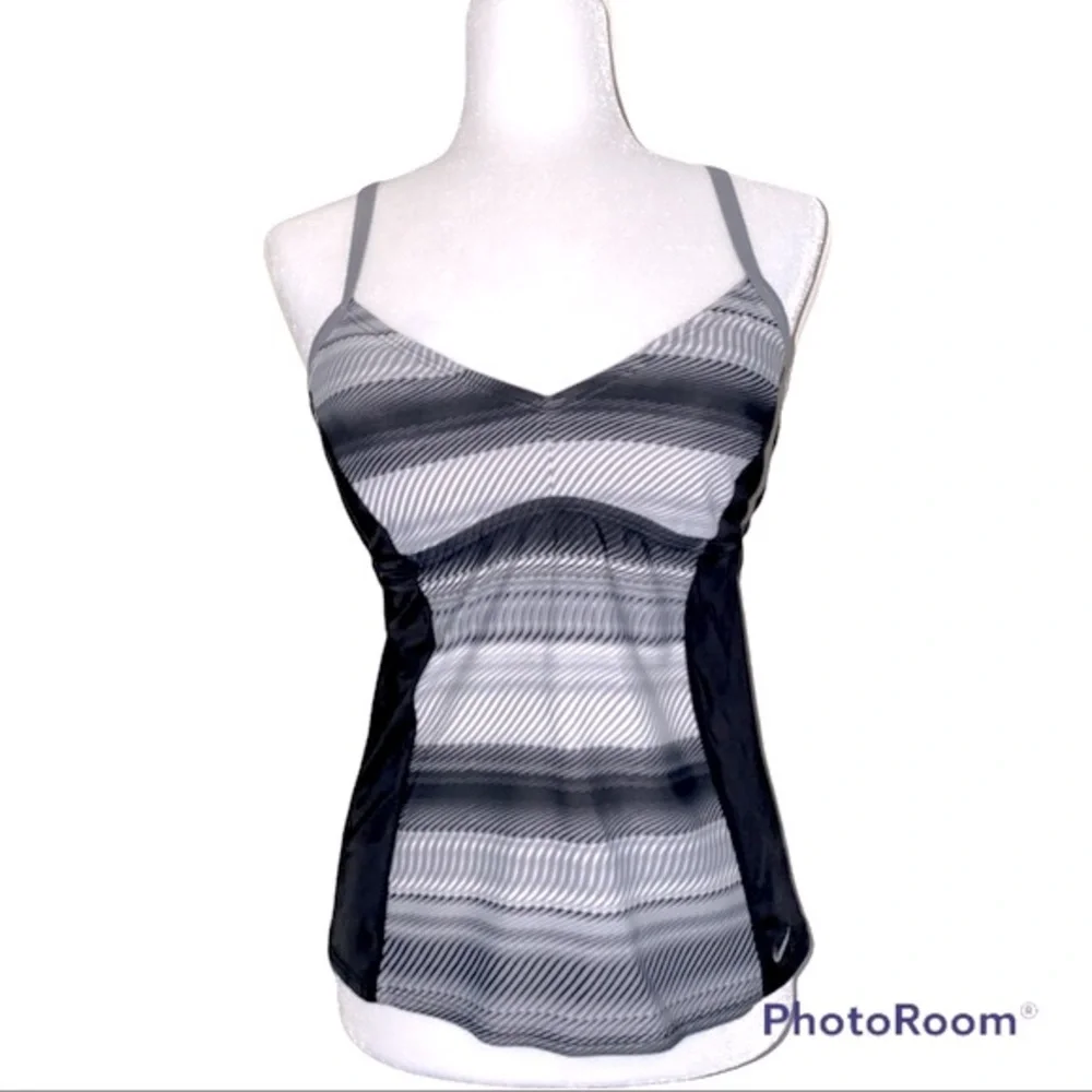 NIKE Sports Bra Tank Top Y Straps Removable Cups Black Gray Size Medium